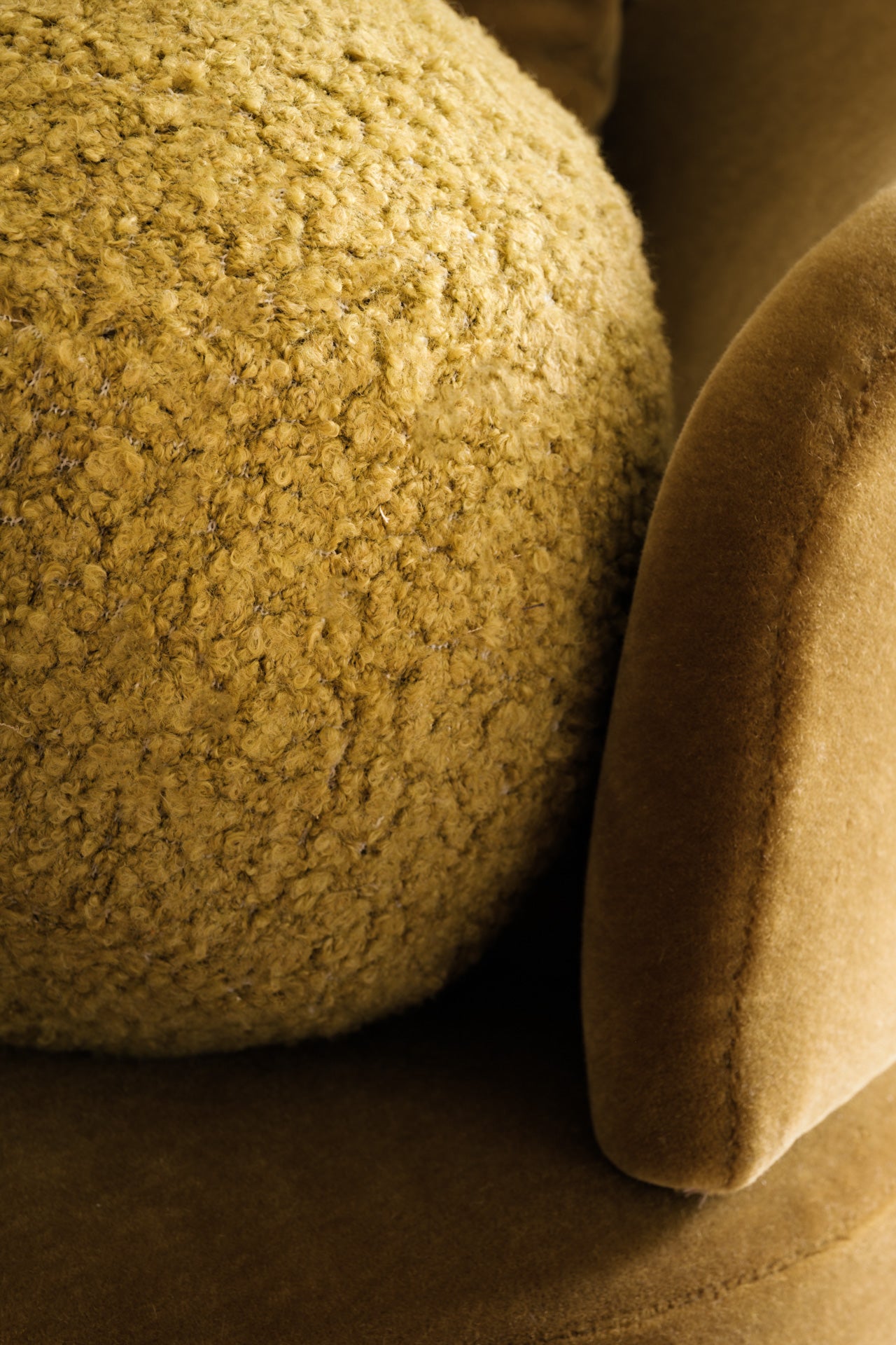 SFERA - Sphere Shaped Decorative Cushion